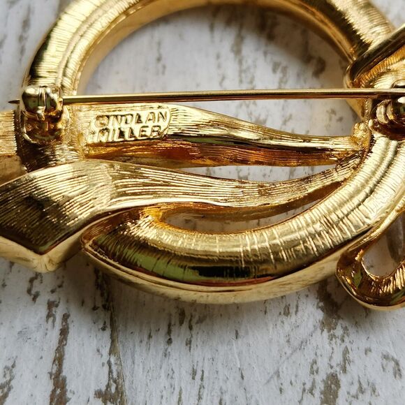 Nolan Miller Crystal Heirloom Wreath Bow Brooch Pin - Picture 8 of 8